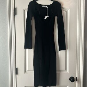 Petal & Pup Black Long Sleeve Dress Front Slit Fitting Women’s 4